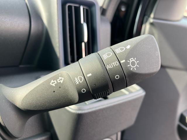 タントカスタムＲＳターボエンジン　１５インチアルミ　バックカメラ　両側電動スライドドア　シートヒーター　電動駐車ブレーキ　ＬＥＤライト＆フォグ　上下２段調節式デッキボード　コーナーセンサー　衝突被害軽減ブレーキ（千葉県）の中古車