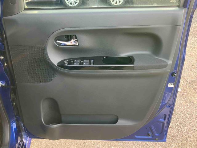 タントカスタムＸ　ＳＡIII衝突被害軽減ブレーキ　横滑り防止装置　ＬＥＤヘッドライト＆フォグ　オートライト＆オートハイビーム　左側電動スライドドア　運転席シートヒーター　アルミホイール　キーフリーシステム　プッシュボタンスタート（千葉県）の中古車