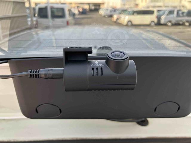 シエンタハイブリッドＧナビ／ＢＴ／ＴＶ／ＣＤ／バックカメラ／ステアリングスイッチ　前後ドラレコ　ＥＴＣ　両側電動スライドドア　ＬＥＤヘッドライト＆フォグランプ　スマートキー　クルコン　衝突被害軽減ブレーキ（千葉県）の中古車