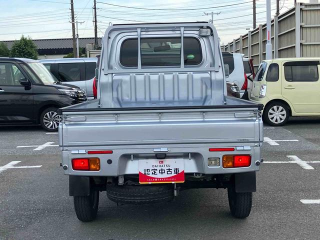 ハイゼットトラックエクストラ４ＷＤ　５速マニュアル　ＥＴＣ　パワーウィンドウ　荷台三方開　荷台作業灯　リヤ４枚リーフ　ハロゲンフォグランプ　ボディー同色ドアミラー　バッテリカバー　大型ヘッドレスト　マニュアルエアコン　キーレス（千葉県）の中古車