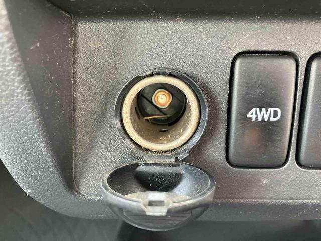 ハイゼットトラックエクストラ４ＷＤ　５速マニュアル　ＥＴＣ　パワーウィンドウ　荷台三方開　荷台作業灯　リヤ４枚リーフ　ハロゲンフォグランプ　ボディー同色ドアミラー　バッテリカバー　大型ヘッドレスト　マニュアルエアコン　キーレス（千葉県）の中古車