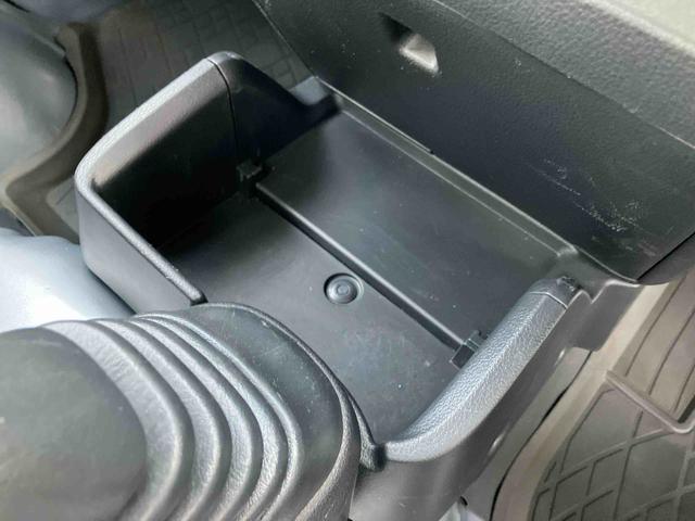 ハイゼットトラックエクストラ４ＷＤ　５速マニュアル　ＥＴＣ　パワーウィンドウ　荷台三方開　荷台作業灯　リヤ４枚リーフ　ハロゲンフォグランプ　ボディー同色ドアミラー　バッテリカバー　大型ヘッドレスト　マニュアルエアコン　キーレス（千葉県）の中古車