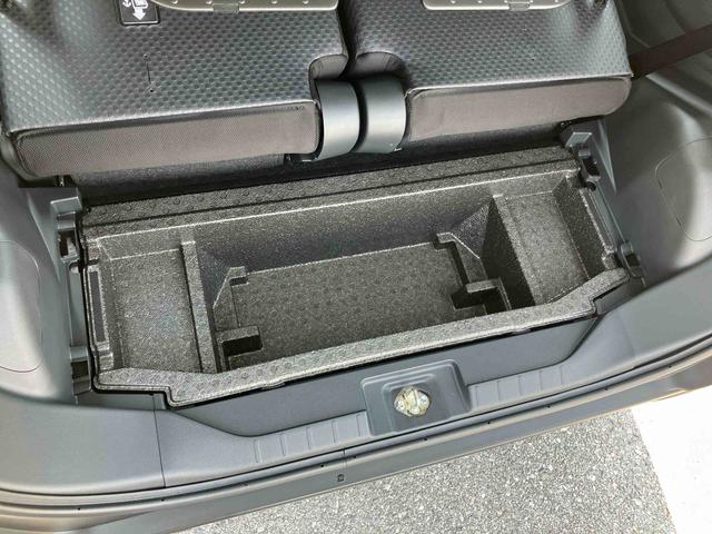 タントファンクロスターボルーフレール　１５インチアルミ　バックカメラ　両側電動スライドドア　シートヒーター　電動駐車ブレーキ　ＬＥＤライト＆フォグ　上下２段調節式デッキボード　コーナーセンサー　衝突被害軽減ブレーキ（千葉県）の中古車