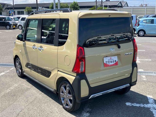 タントファンクロスターボターボエンジン　ルーフレール　１５インチアルミ　バックカメラ　両側パワスラ　シートヒーター　電動駐車ブレーキ　ＬＥＤライト＆フォグ　上下２段調節式デッキボード　コーナーセンサー　衝突被害軽減ブレーキ（千葉県）の中古車