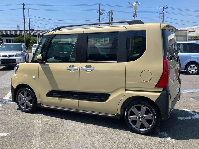 タントファンクロスターボターボエンジン　ルーフレール　１５インチアルミ　バックカメラ　両側パワスラ　シートヒーター　電動駐車ブレーキ　ＬＥＤライト＆フォグ　上下２段調節式デッキボード　コーナーセンサー　衝突被害軽減ブレーキ（千葉県）の中古車