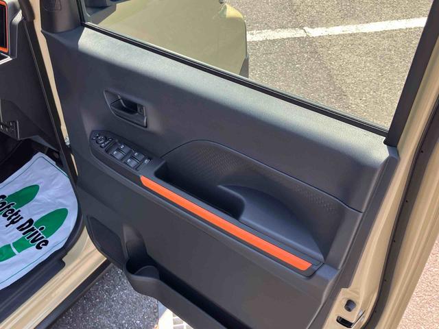 タントファンクロスターボターボエンジン　ルーフレール　１５インチアルミ　バックカメラ　両側パワスラ　シートヒーター　電動駐車ブレーキ　ＬＥＤライト＆フォグ　上下２段調節式デッキボード　コーナーセンサー　衝突被害軽減ブレーキ（千葉県）の中古車