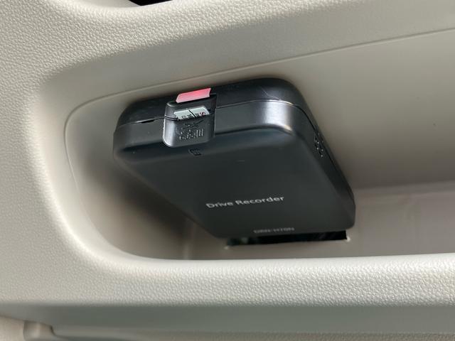 ムーヴＬ　ＳＡIIIナビ／ＢＴ／ＴＶ／ＤＩＳＣ／バックカメラ／ステアリングスイッチ　前後ドラレコ　ＥＴＣ　ＬＥＤフォグランプ　キーレス　電動格納ドアミラー　プライバシーガラス　横滑り防止装置　衝突被害軽減ブレーキ（千葉県）の中古車