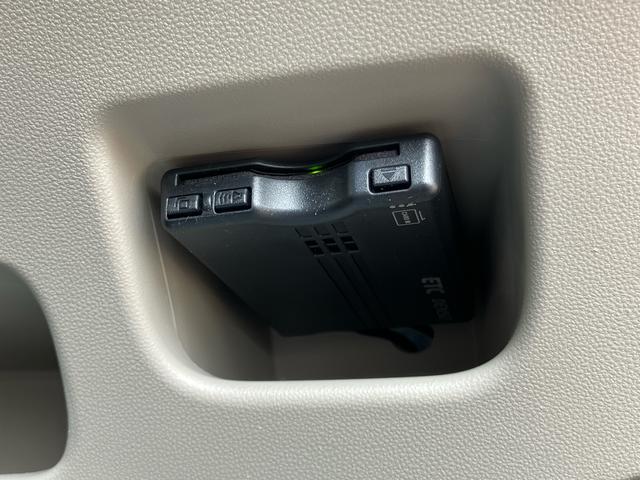ムーヴＬ　ＳＡIIIナビ／ＢＴ／ＴＶ／ＤＩＳＣ／バックカメラ／ステアリングスイッチ　前後ドラレコ　ＥＴＣ　ＬＥＤフォグランプ　キーレス　電動格納ドアミラー　プライバシーガラス　横滑り防止装置　衝突被害軽減ブレーキ（千葉県）の中古車