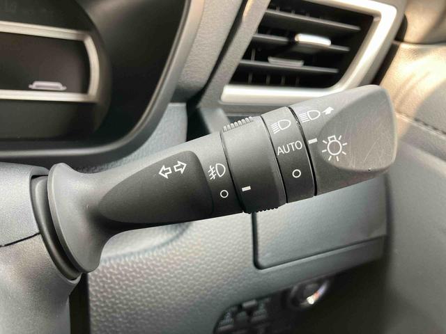 トールカスタムＧ９型ＤＰオーディオ／ＢＴ／ＴＶ／Ｂカメラ／ステアリングスイッチ　ＬＥＤヘッド＆フォグランプ　自動追従クルコン　１４インチアルミ　両側パワスラ　電動駐車ブレーキ　コーナーセンサー　衝突被害軽減ブレーキ（千葉県）の中古車