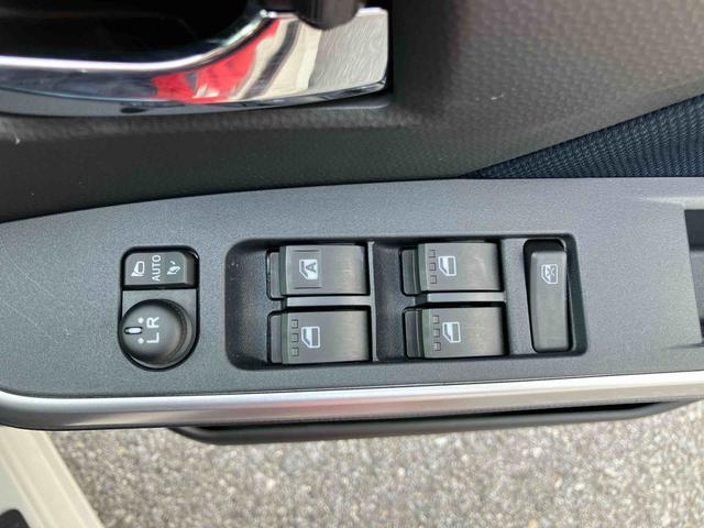 トールカスタムＧ９型ＤＰオーディオ／ＢＴ／ＴＶ／Ｂカメラ／ステアリングスイッチ　ＬＥＤヘッド＆フォグランプ　自動追従クルコン　１４インチアルミ　両側パワスラ　電動駐車ブレーキ　コーナーセンサー　衝突被害軽減ブレーキ（千葉県）の中古車