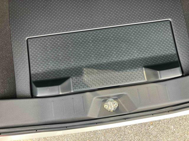 トールカスタムＧ　ターボ（次スマ・ＵＧＰ）／　バックカメラ（アップグレードパック）　アダプティブクルコン　両側電動スライドドア　ＬＥＤヘッドライト＆フォグランプ　電動Ｐブレーキ　１５インチアルミホイール　コーナーセンサー（千葉県）の中古車