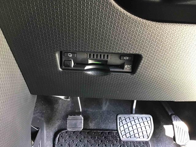 タントＸセレクション雹害車　９インチフルセグナビ・バックカメラ・ＥＴＣ・ドライブレコーダー・シートヒーター・サイドエアバッグ・カーテンシールドエアバック・４方向コーナーセンサー付き（千葉県）の中古車