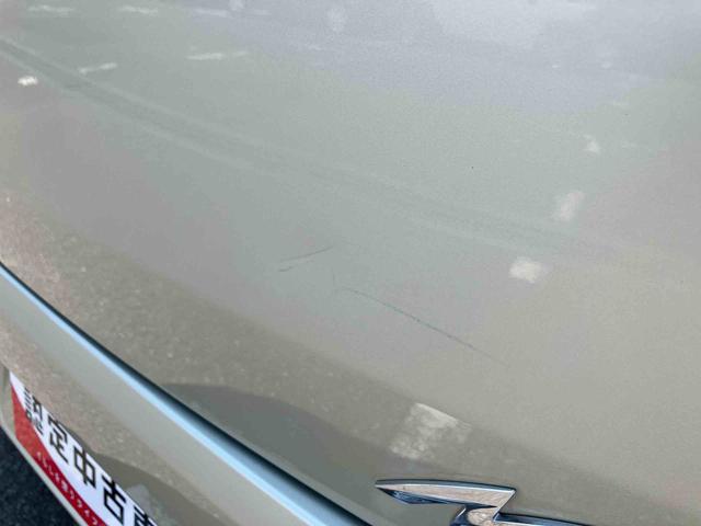 ムーヴＬコーナーセンサー　ＣＤ／ＡＭ／ＦＭラジオ　ＡＵＸ接続　アイドリングストップ　オートエアコン　キーレスエントリー　スモークガラス　盗難防止アラーム　ハロゲンヘッドランプ　足踏み式パーキングブレーキ（千葉県）の中古車