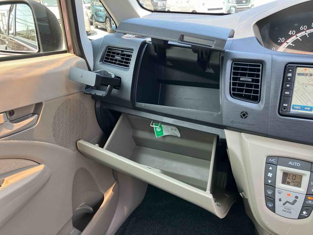 ムーヴＸリミテッドナビ／ワンセグＴＶ／ＣＤ／バックカメラ　１４インチアルミホイール　プッシュボタンスターター　電動格納ドアミラー　オートエアコン　バニディミラー付きサンバイザー　アイドリングストップ（千葉県）の中古車