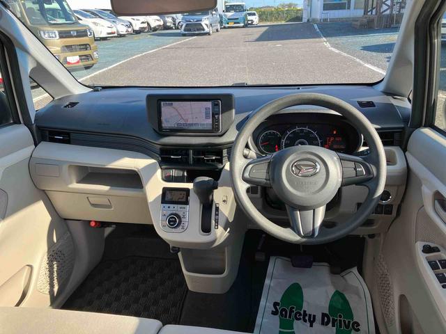 ムーヴＸ　ＳＡIIダイハツ純正ナビ　衝突被害軽減ブレーキ　横滑り防止装置　オートライト　オートエアコン　キーフリーシステム　盗難防止アラーム　アルミホイール（千葉県）の中古車