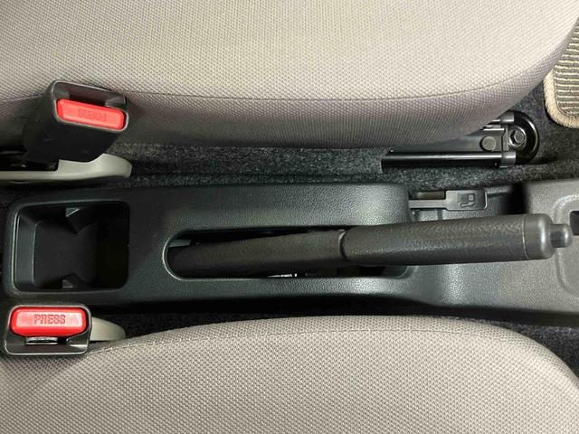 プレオプラスＦ　スマートアシスト衝突被害軽減ブレーキ　横滑り防止装置　ＣＤラジオチューナー　ＡＵＸ接続　キーレスエントリー　セキュリティアラーム　アイドリングストップ機構　バニティーミラー付き左右サンバイザー　ショッピングフック（千葉県）の中古車