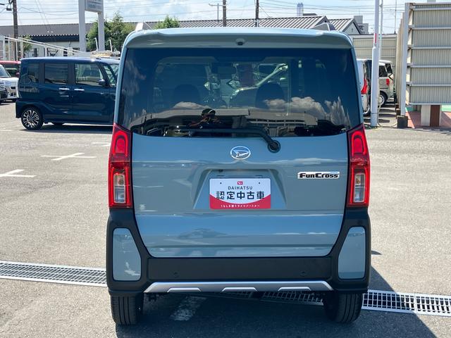 タントファンクロスターボルーフレール　１５インチアルミ　バックカメラ　両側電動スライドドア　シートヒーター　電動駐車ブレーキ　ＬＥＤライト＆フォグ　上下２段調節式デッキボード　コーナーセンサー　衝突被害軽減ブレーキ（千葉県）の中古車