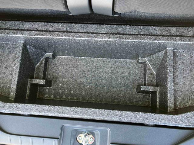 タントファンクロスターボルーフレール　１５インチアルミ　バックカメラ　両側電動スライドドア　シートヒーター　電動駐車ブレーキ　ＬＥＤライト＆フォグ　上下２段調節式デッキボード　コーナーセンサー　衝突被害軽減ブレーキ（千葉県）の中古車