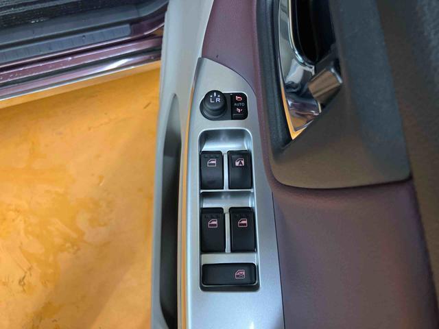 キャストスタイルＧ　ＶＳ　ＳＡIIIＣＤラジオチューナー　ＡＵＸ接続　前席シートヒーター　プッシュエンジンスタート　キーフリーシステム　ＬＥＤヘッドライト　ＬＥＤルームランプ　オーバーヘッドコンソール　コートフック付きアシストグリップ（千葉県）の中古車