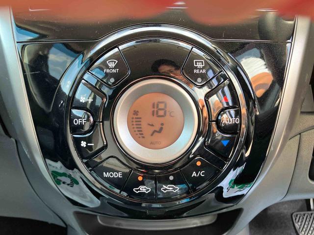 ノートＸ　Ｖセレクション＋セーフティメモリーナビ　アラウンドカメラ　ＣＤ　ＤＶＤ　ラジオ　ＥＴＣ　スペアタイヤ　オートエアコン　スマートキー（千葉県）の中古車
