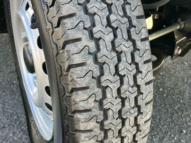 ハイゼットトラックスタンダード　農用スペシャル５ＭＴ　電子制御式４ＷＤ　荷台ＬＥＤライト　リヤ４枚リーフスプリング　スーパーデフロック　衝突被害軽減ブレーキ　コーナーセンサー　スピーカー一体型ＡＭ／ＦＭラジオ　エアコン　パワステ（千葉県）の中古車