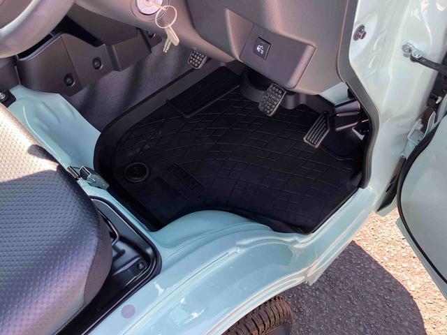 ハイゼットトラックスタンダード　農用スペシャル５ＭＴ　電子制御式４ＷＤ　荷台ＬＥＤライト　リヤ４枚リーフスプリング　スーパーデフロック　衝突被害軽減ブレーキ　コーナーセンサー　スピーカー一体型ＡＭ／ＦＭラジオ　エアコン　パワステ（千葉県）の中古車
