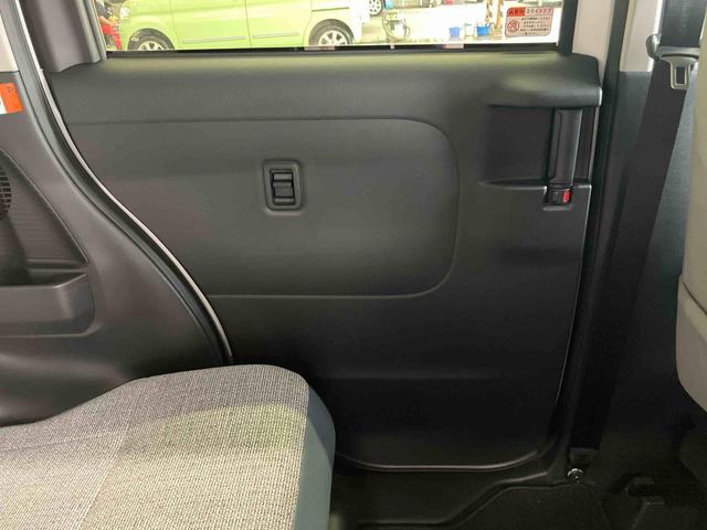 ムーヴキャンバスストライプスＧターボ両側電動スライドドア　ＬＥＤヘッドライト＆フォグランプ　シートヒーター　保温カップホルダー　電動駐車ブレーキ　バックカメラ　ステアリングスイッチ　自動追従クルコン　衝突被害軽減ブレーキ（千葉県）の中古車