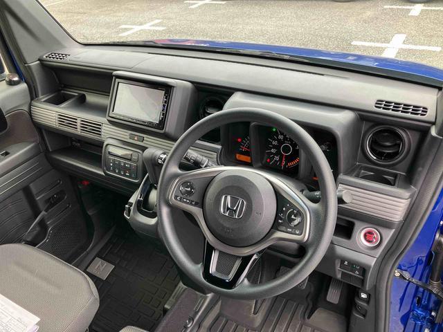 N−VAN+スタイルファン・ターボホンダセンシングターボ ナビ/TV/DVD/BT Bカメラ ETC クルコン LEDヘッドランプ&LEDフォグランプ オートライト 衝突軽減ブレーキ 両側スライドドア ハーフシェイドガラス スペアタイヤ スマートキー(千葉県)の中古車