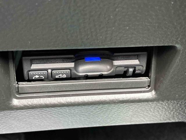 スイフトスタイル−ＤＪＥカーナビ　ＥＴＣ車載器　プッシュボタンスタート　エコアイドリングストップ　横滑り防止機能（千葉県）の中古車
