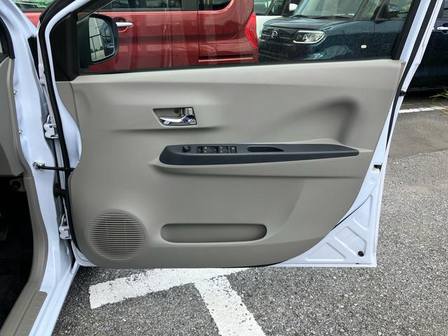 ミライースX スマートセレクションSAナビ/BT/DTV/CD/DVD/バックカメラ 14インチアルミ メッキグリル 電動格納ドアミラー キーレスエントリー プライバシーガラス リヤシートヘッドレスト 横滑り防止装置 衝突被害軽減ブレーキ(千葉県)の中古車