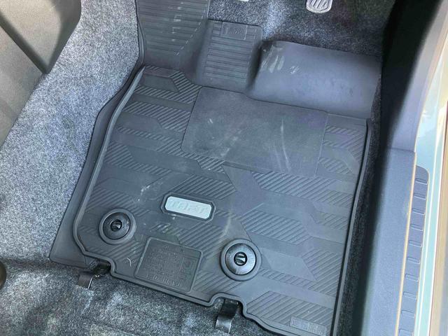 タフトＧターボ　ダーククロムベンチャー前後ダークガーニッシュ　ガラスルーフ　ルーフレール　１５インチアルミ　ＬＥＤヘッドライト＆フォグランプ　バックカメラ　シートヒーター　電動駐車ブレーキ　自動追従クルコン　衝突被害軽減ブレーキ（千葉県）の中古車