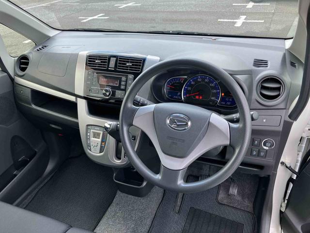 ムーヴカスタム　Ｘ　ＳＡ衝突被害軽減ブレーキ　横滑り防止装置　ＬＥＤヘッドランプ　オートライト　フォグランプ　トップシェイドガラス　アルミホイール　オートエアコン　キーフリーシステム　プッシュスタート　足踏み式駐車ブレーキ（千葉県）の中古車