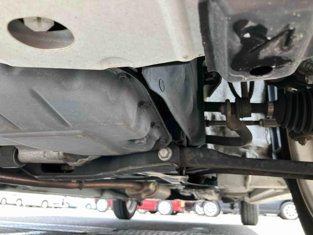 ムーヴカスタム　Ｘ　ＳＡ衝突被害軽減ブレーキ　横滑り防止装置　ＬＥＤヘッドランプ　オートライト　フォグランプ　トップシェイドガラス　アルミホイール　オートエアコン　キーフリーシステム　プッシュスタート　足踏み式駐車ブレーキ（千葉県）の中古車