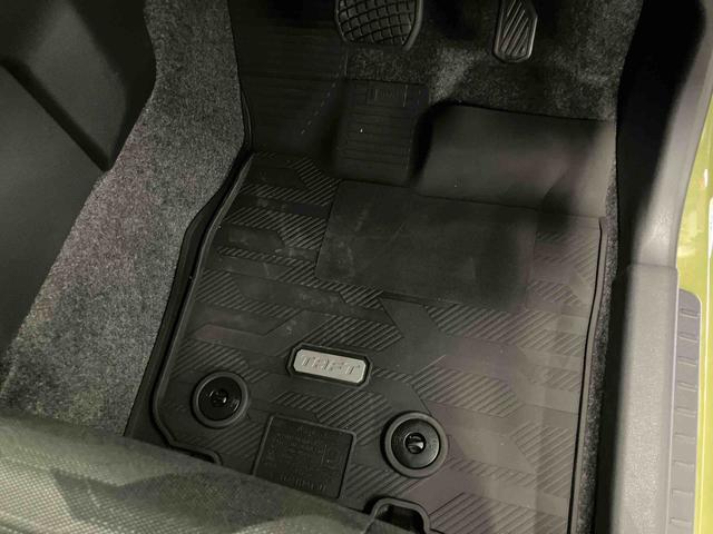 タフトG クロムベンチャー前後専用ガーニッシュ ガラスルーフ ルーフレール 15インチアルミ LEDヘッドライト&フォグランプ バックカメラ シートヒーター 電動駐車ブレーキ コーナーセンサー 衝突被害軽減ブレーキ(千葉県)の中古車