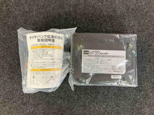 タントＸ左側電動スライドドア　ＥＴＣ　アイドリングストップ　プッシュエンジンスタート　キーフリーシステム　セキュリティアラーム　運転席シートバックポケット　チルトステアリング　運転席シートリフター（千葉県）の中古車
