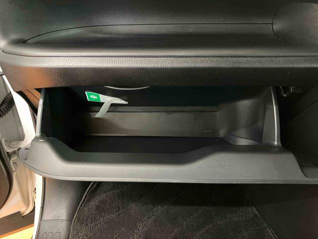 ヴォクシーＺＳ　煌IIバックカメラ連動フルセグナビ　ブルートゥース対応　ビルトインＥＴＣ　トヨタセーフティーセンス　オートクルーズコントロール　リヤオートエアコン　テレスコピックステアリング＋運転席シートアジャスター（千葉県）の中古車