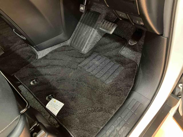 ヴォクシーＺＳ　煌IIバックカメラ連動フルセグナビ　ブルートゥース対応　ビルトインＥＴＣ　トヨタセーフティーセンス　オートクルーズコントロール　リヤオートエアコン　テレスコピックステアリング＋運転席シートアジャスター（千葉県）の中古車