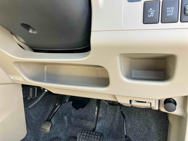 ムーヴＸ　ＳＡ衝突被害軽減ブレーキ　横滑り防止装置　オートライト　オートエアコン　アルミホイール　キーフリー　プッシュスタート　ＣＤ／ＡＭ・ＦＭラジオ　革巻ステアリング　アイドリングストップ　チルトステアリング（千葉県）の中古車