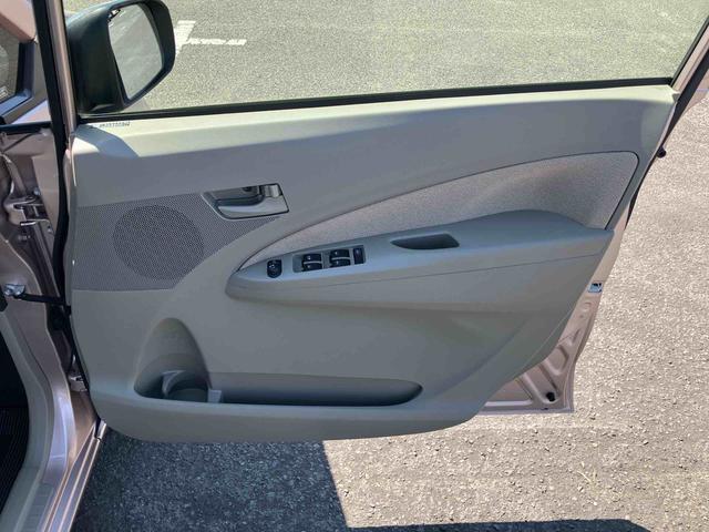 ムーヴＸ　ＳＡ衝突被害軽減ブレーキ　横滑り防止装置　オートライト　オートエアコン　アルミホイール　キーフリー　プッシュスタート　ＣＤ／ＡＭ・ＦＭラジオ　革巻ステアリング　アイドリングストップ　チルトステアリング（千葉県）の中古車