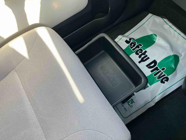 ムーヴキャンバスＧメイクアップ　ＳＡIIＥＴＣ車載器　両側電動スライドドア　衝突回避支援ブレーキ　誤発進抑制装置　アイドリングストップ　スマートキー　プッシュボタンスタート　盗難防止装置　イモビライザー　オートライト　オートハイビーム（千葉県）の中古車