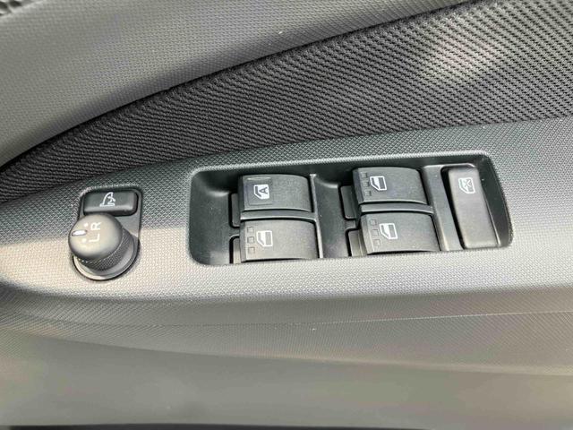 ムーヴカスタム　ＲＳ　ＳＡターボ　スマアシ　ＥＴＣ　トップシェイドガラス　ＬＥＤヘッドライト　オートライト　ＭＯＭＯ製革巻ステアリング　アルミホイール　キーフリー　プッシュボタンスタート　イルミネーション　アイドリングストップ（千葉県）の中古車