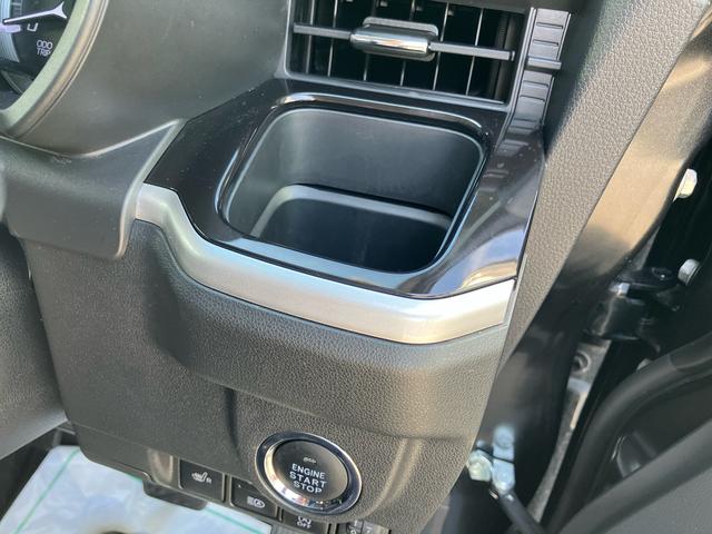 ムーヴカスタム　ＲＳ　ハイパーリミテッドＳＡIIIダイハツ純正ナビ／ナビ連動ドライブレコーダー／運転席シートヒーター／ＥＴＣ／オートエアコン／パノラマモニター／キーフリーシステムー／レザーハンドル／ターボ／カーペットマット／（千葉県）の中古車