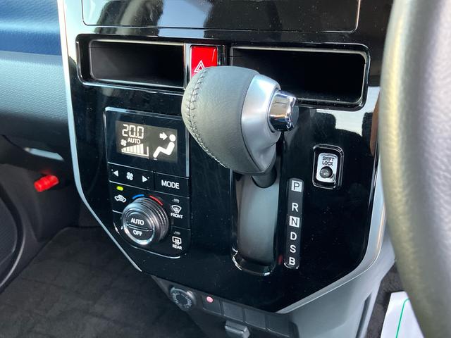 タンクカスタムＧカーナビ　バックカメラ　両側電動スライドドア　ＥＴＣ（千葉県）の中古車