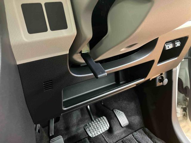 ムーヴキャンバスＧメイクアップ　ＳＡIIIバックカメラ連動フルセグナビ　ＵＳＢ接続　ブルートゥース対応　ＥＴＣ　前後コーナーセンサー　置きラクボックス　オートライト　オートハイビーム　助手席シートバックポケット＋ショッピングフック（千葉県）の中古車