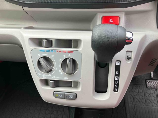 ミライースＸ　ＳＡIIIＬＥＤヘッドライト　電動格納ドアミラー　プライバシーガラス　リヤシートヘッドレスト　オートライト　キーレスエントリー　セキュリティアラーム　横滑り防止装置　コーナーセンサー　衝突被害軽減ブレーキ（千葉県）の中古車