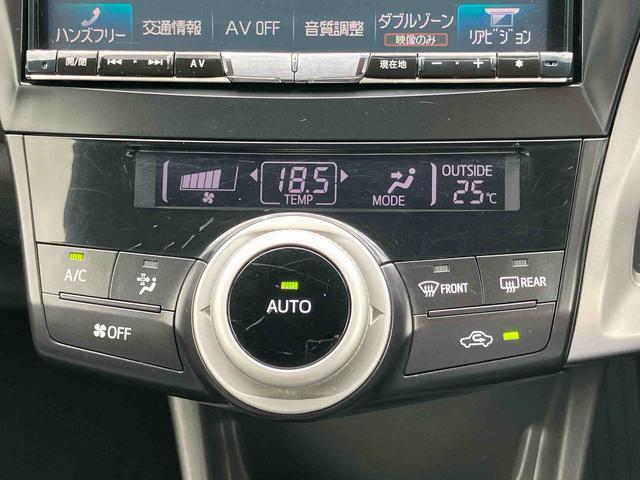 プリウスアルファＳ８型ナビ／ＴＶ／ＤＶＤ／ＢＴ　Ｂカメラ　ドラレコ　ＥＴＣ　ハイブリッド　ステアリングスイッチ　ドライブモードスイッチ　オートエアコン　スモークガラス　盗難防止システム　スマートキー　プッシュスタート（千葉県）の中古車