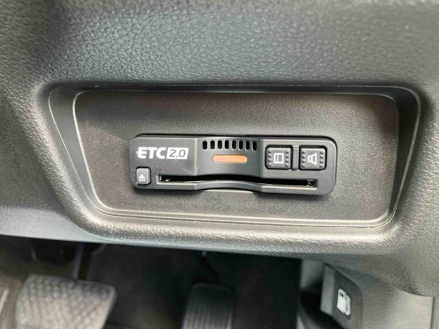 オデッセイアブソルート・ＥＸ４ＷＤ　１０型ナビ／ＢＴ／ＴＶ／ＤＩＳＣ／全周囲Ｍ　前後ドラレコ　ＥＴＣ２．０　リモコンエンジンスタート　駐車支援　ＬＥＤ前ライト　１８インチＡＷ　両側パワスラ　シートヒーター　衝突被害軽減ブレーキ（千葉県）の中古車
