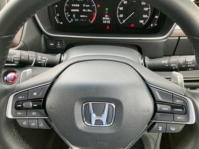 オデッセイアブソルート・ＥＸ４ＷＤ　１０型ナビ／ＢＴ／ＴＶ／ＤＩＳＣ／全周囲Ｍ　前後ドラレコ　ＥＴＣ２．０　リモコンエンジンスタート　駐車支援　ＬＥＤ前ライト　１８インチＡＷ　両側パワスラ　シートヒーター　衝突被害軽減ブレーキ（千葉県）の中古車
