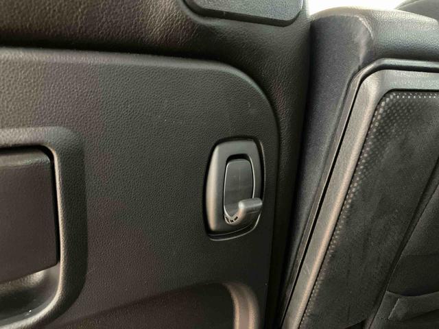 タントカスタムＲＳ　トップエディションＳＡIIバックカメラ連動フルセグナビ　ＵＳＢ接続　ブルートゥース対応　ＡＵＸ接続　ＥＴＣ　室内イルミネーションパック　ヘッドライトイルミネーション　プッシュエンジンスタート　ミラクルオープンドア（千葉県）の中古車