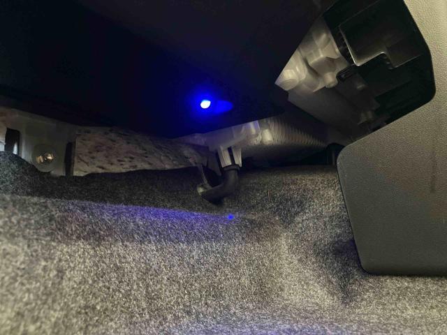 タントカスタムＲＳ　トップエディションＳＡIIバックカメラ連動フルセグナビ　ＵＳＢ接続　ブルートゥース対応　ＡＵＸ接続　ＥＴＣ　室内イルミネーションパック　ヘッドライトイルミネーション　プッシュエンジンスタート　ミラクルオープンドア（千葉県）の中古車